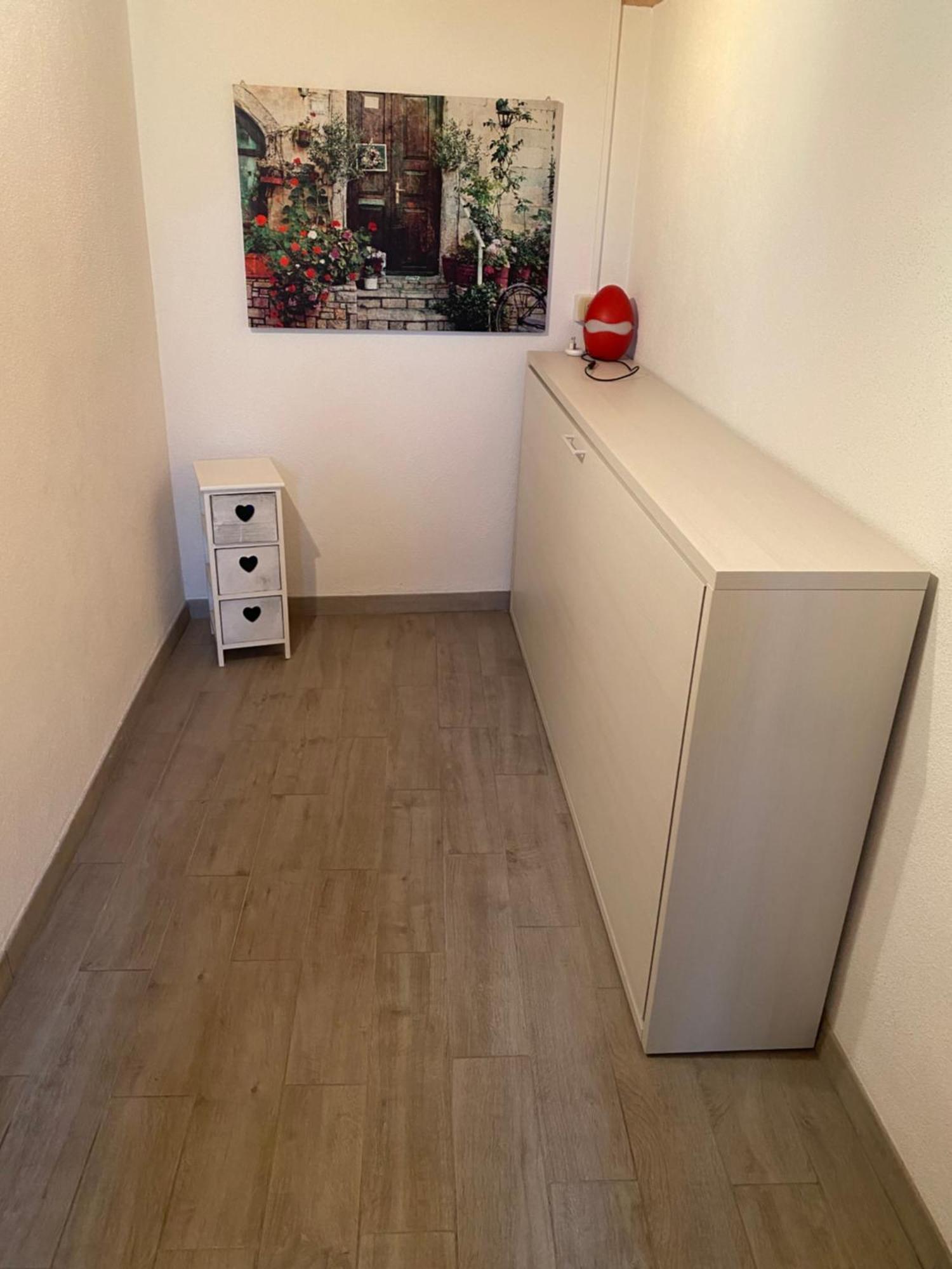 Appartamento Cadelagnel Castelletto Di Brenzone Exterior photo