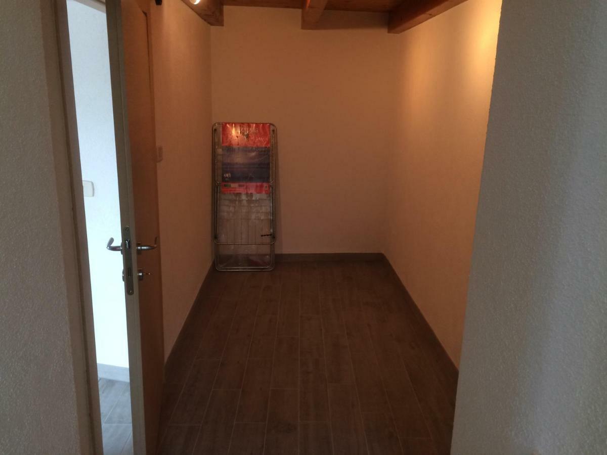 Appartamento Cadelagnel Castelletto Di Brenzone Exterior photo