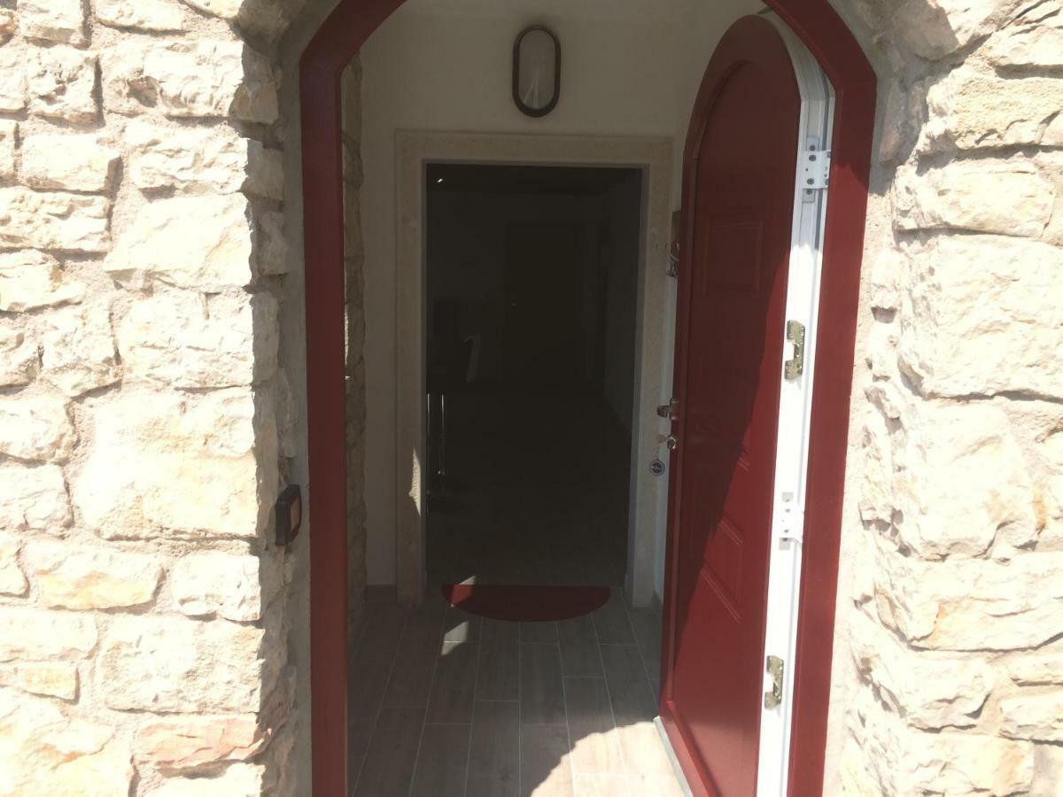 Appartamento Cadelagnel Castelletto Di Brenzone Exterior photo